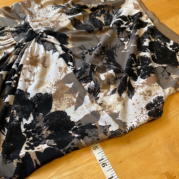 Connected Apparel Cap Sleeve Mock Wrap Dress gray leaf - Picture 7 of 16